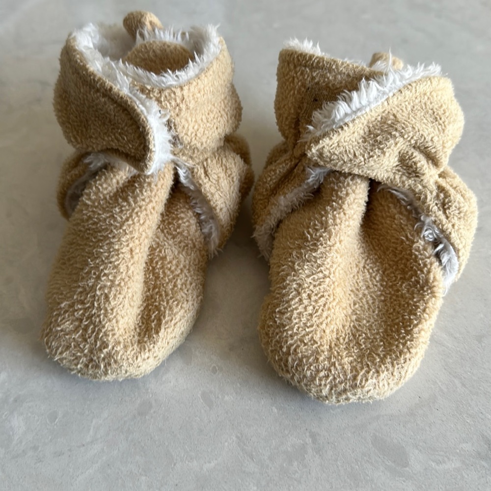 Hudson Baby 18-24 Booties Slippers